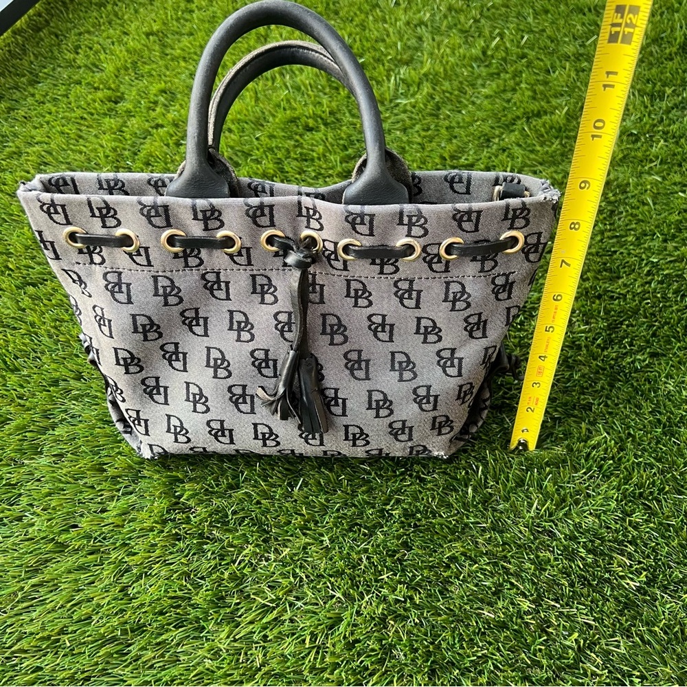 Dooney and Burke Vintage Signature Y2K Purse‎ - Picture 3 of 16